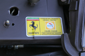 Ferrari 550 Maranello (1997) - Farbe "Nero Carbonio"