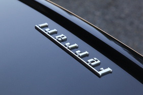 Ferrari 550 Maranello (1997) - Ferrari-Schriftzug auf dem Heck