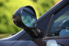 Ferrari 550 Maranello (1997) - aerodynamisch optimierte Rückspiegel