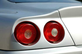 Ferrari 575 M Maranello F1 (2003) - doppelte Rückleuchten im klassischen Stil