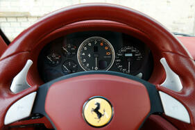 Ferrari 575 M Maranello F1 (2003) - neu gestalteter Intrumenten-Cluster