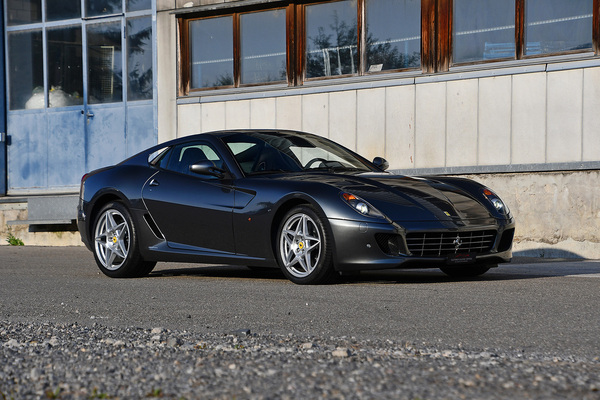 Bild: Ferrari 599 GTB Fiorano (2007) - als 32 an der Swiss Classic World Versteigerung 2026 der Oldtimer Galerie