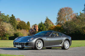 Ferrari 599 GTB Fiorano Coupé (2009) - als Lot 131 angeboten an der Bonhams Olympia Versteigerung am 3. Dezember 2018