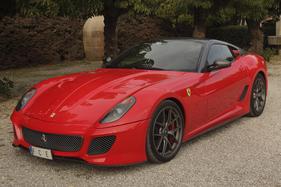 Ferrari 599 GTO (2010) - angeboten als Lot 365 an der Bonhams-Versteigerung im Grand Palais Paris am 4. Februar 2016