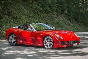 Ferrari 599 SA Aperta (2011) - als Lot 39 an der Bonhams Zoute Versteigerung 2015