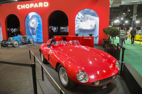Ferrari 750 Monza Spyder (1955) - auf dem Chopard-Stand - Rétromobile Paris 2024