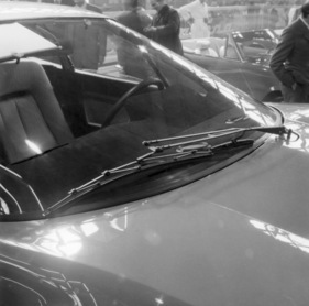 Ferrari BB (1971) - am Turiner Autosalon - Einarm-Scheibenwischer