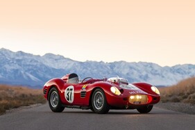 Ferrari Dino 196 S Spider (1959) - mit Sechszylindermotor Ferrari Dino 196 S Spider (1959) - mit Sechszylindermotor