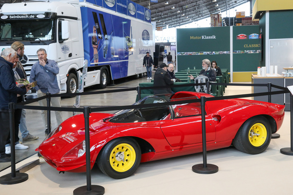 Ferrari Dino 206 S (1965) - auf dem Stand von Motor Klassik - 24. Retro Classics 2025