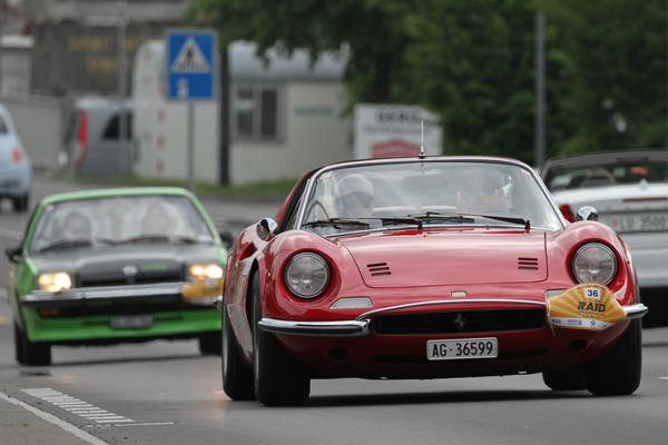 Image: Ferrari Dino 246 GTS (1973) - at the RAID Young Raiders Challenge 2018