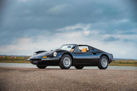 Ferrari Dino 246 GTS Spider (1973) - als Lot 23 angeboten an der Bonhams Bond Street Versteigerung am 1. Dezember 2018