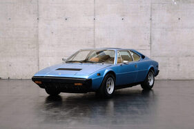 Ferrari Dino 308 GT4 (1978) - als Lot 063 an der Humer und Granner Classic Expo Salzburg Versteigerung 2024