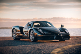 Ferrari Enzo (2003) - als Lot 146 angeboten an der RM/Sotheby's Versteigerung von Paris am 1. Februar 2023