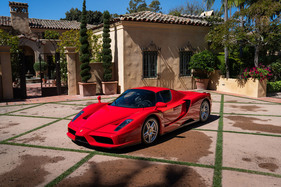 Bild Ferrari Enzo (2003) - als Lot 294 verkauft an der RM/Sotheby's "Driving into Summer" 2020 Versteigerung