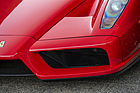 Bild: Ferrari Enzo (2003) - grosser Lufteinlass vorne
