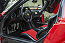Ferrari Enzo (2003) - minimalistisches Cockpit (© Robin Adams - Courtesy RM Sotheby's, 2025) Ferrari Enzo (2003) - minimalistisches Cockpit (© Robin Adams - Courtesy RM Sotheby's, 2025)