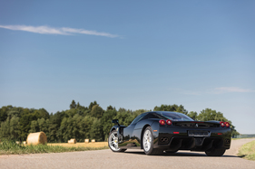 Ferrari Enzo (2004) - als Lot 118 an der RM/Sotheby's Versteigerung "Ferrari - Leggenda e Passione" am 8. September 2017