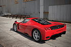 Bild: Ferrari Enzo (2005) - als Lot 103 an der RM/Sotheby's Versteigerung des Pinnacle Portfolios in Monterey am 13. - 15. August 2015