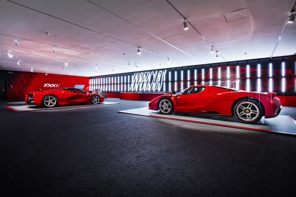 Image: Ferrari Enzo - La Ferrari - Hypercars exhibition