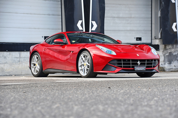 Ferrari F12 Berlinetta (2013) - Lot 173 an der Versteigerung der Oldtimer Galerie Toffen am 23. März 2024