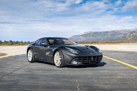 Ferrari F12 Berlinetta (2014) - Lot 020 an der Artcurial „The W Collection“ Monaco Versteigerung 2024