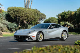 Ferrari F12 Berlinetta (2014) - als Lot 128 an der Bonhams “The Scottsdale Auction” 2025
