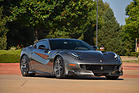 Bild: Ferrari F12 tdf (2016) - als Lot 098 an der Bonhams Quail Lodge Versteigerung am 24. August 2018