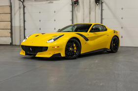Ferrari F12tdf (2017) - Lot 121 an der RM/Sotheby's Miami Versteigerung vom 1./2. März 2024