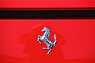 Ferrari F355 F1 Spider (1999) - Cavallo Rampante auf dem Heckabschlussblech (© Bruno von Rotz, 2021) Ferrari F355 F1 Spider (1999) - Cavallo Rampante auf dem Heckabschlussblech (© Bruno von Rotz, 2021)