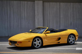 Ferrari F355 Spider (1995) - als Lot 024 an der Bonhams Scottsdale Versteigerung am 16. Januar 2020