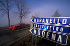 Ferrari F40 (1987) - die Schilder weisen den Weg zurück nach Maranello