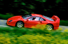 Ferrari F40 (1987) - selten sah ein Supersportwagen schöner aus