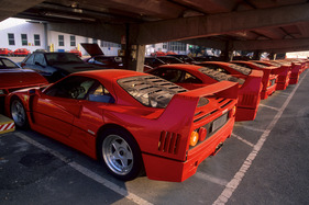 Ferrari F40 (1989) - bereit für die Auslieferung in Maranello
