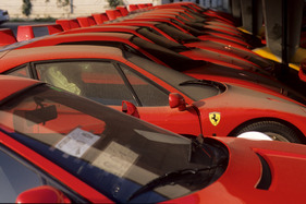 Ferrari F40 (1989) - bereit für die Auslieferung