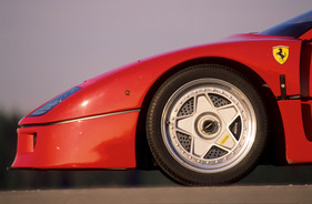 Ferrari F40 (1989) - die Scheibenbremsen stammen von Brembo