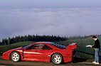 Ferrari F40 (1989) - zuerst mal studieren, wo es weitergeht