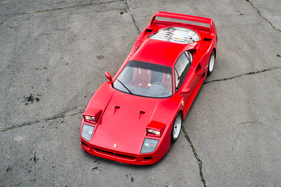 Ferrari F40 (1990) - Lot 256 an der RM/Sotheby's London Versteigerung vom 4 November 2023