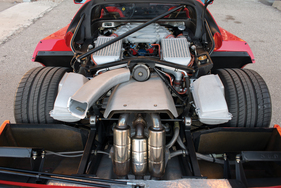 Ferrari F40 (1990) - als Lot 131 an der Versteigerung von RM in Arizona am 15./16. Januar 2015