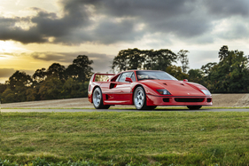 Ferrari F40 (1991) - als Lot 117 angeboten an der RM/Sotheby's London Versteigerung vom 5. November 2022