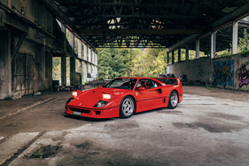 Ferrari F40 (1991) - als Lot 142 angeboten an der RM/Sotheby's Versteigerung in München vom 26. November 2022