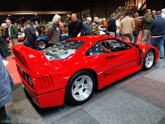 Bild Ferrari F40 (1992) – Junior Jury Award "Best Youngtimer" – Classic Car Show Maastricht 2025
