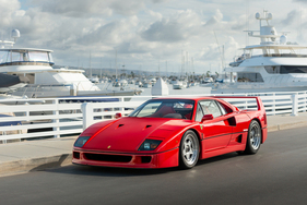 Ferrari F40 (1992) - als Lot 158 angeboten an der RM/Sotheby's Arizona Versteigerung am 26. Januar 2023
