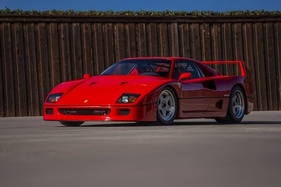 Ferrari F40 (1992) - als Lot S221 an der Mecum Kissimmee Versteigerung 2025