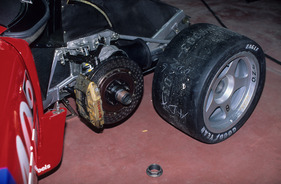 Ferrari F40 Competitione (1990) - Slicks