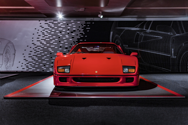 Image: Ferrari F40 - Hypercars exhibition