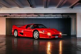 Bild Ferrari F50 (1996) - als Lot 162 an der Artcurial-Versteigerung anlässlich der Rétromobile Paris am 18./19. März 2022