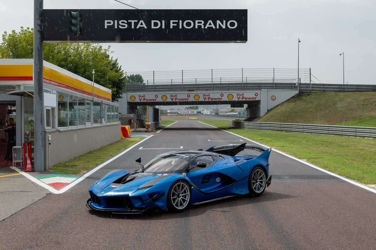 Ferrari FXX-K Evo (2016) - als Lot 138 an der RM Sotheby's "The Tailored for Speed Collection" Versteigerung in Zürich 2025