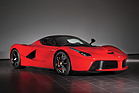 Bild: Ferrari LaFerrari (2014) - als Lot 147 an der Versteigerung von RM/Sotheby's in der Villa Erba 2017