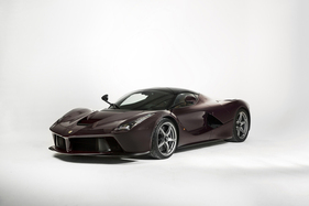Ferrari LaFerrari (2016) - als Lot 138 an der RM/Sotheby's London Versteigerung vom 6. November 2021