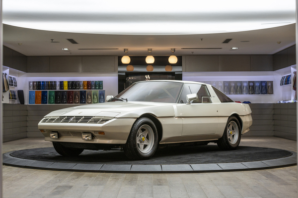 Ferrari Meera S von 1983, geschätzt auf EUR 90’000 - 110’000, hochgeboten bis auf EUR 380’000 (+380 %) (RM:Sotheby's Paris)